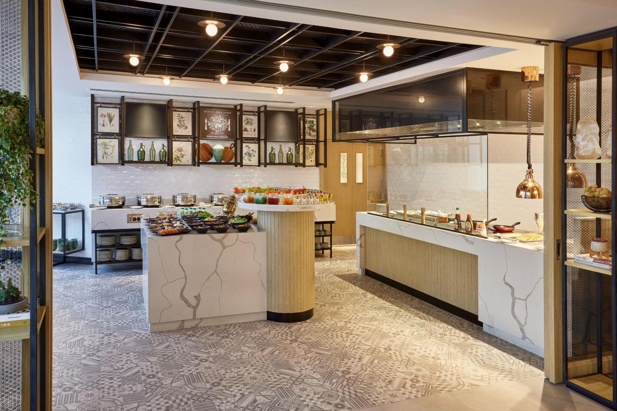 ホテル Courtyard By Marriott Al Jubail エクステリア 写真