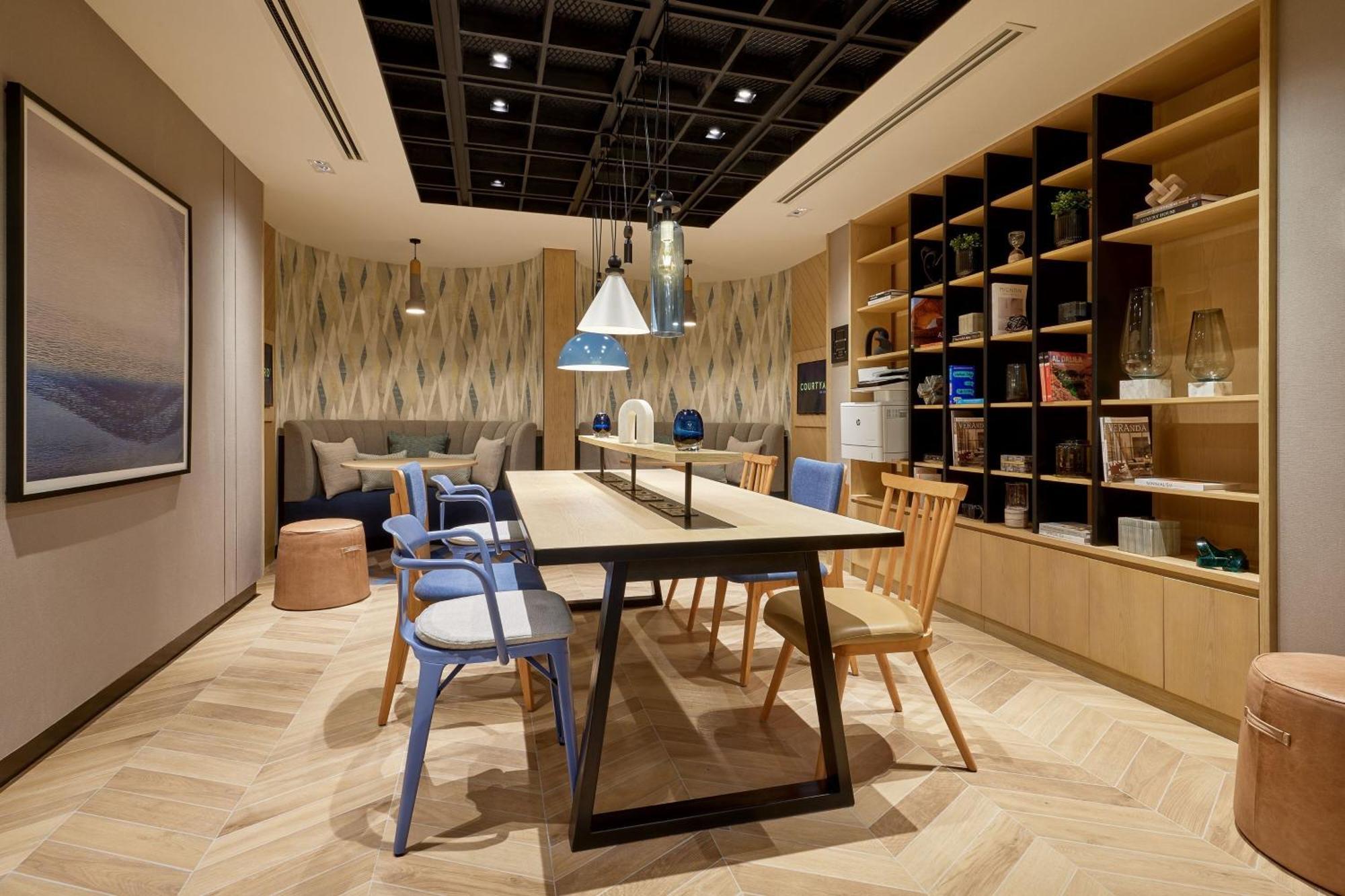 ホテル Courtyard By Marriott Al Jubail エクステリア 写真