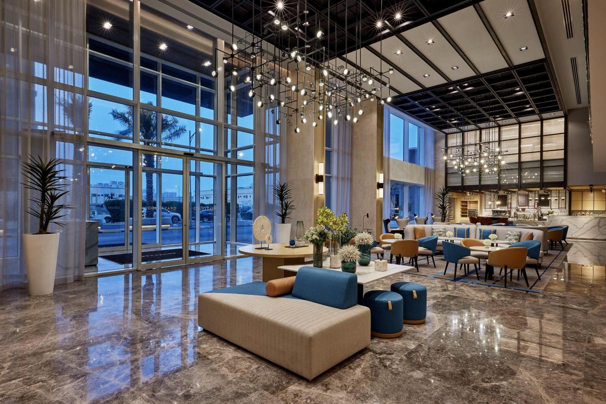 ホテル Courtyard By Marriott Al Jubail エクステリア 写真
